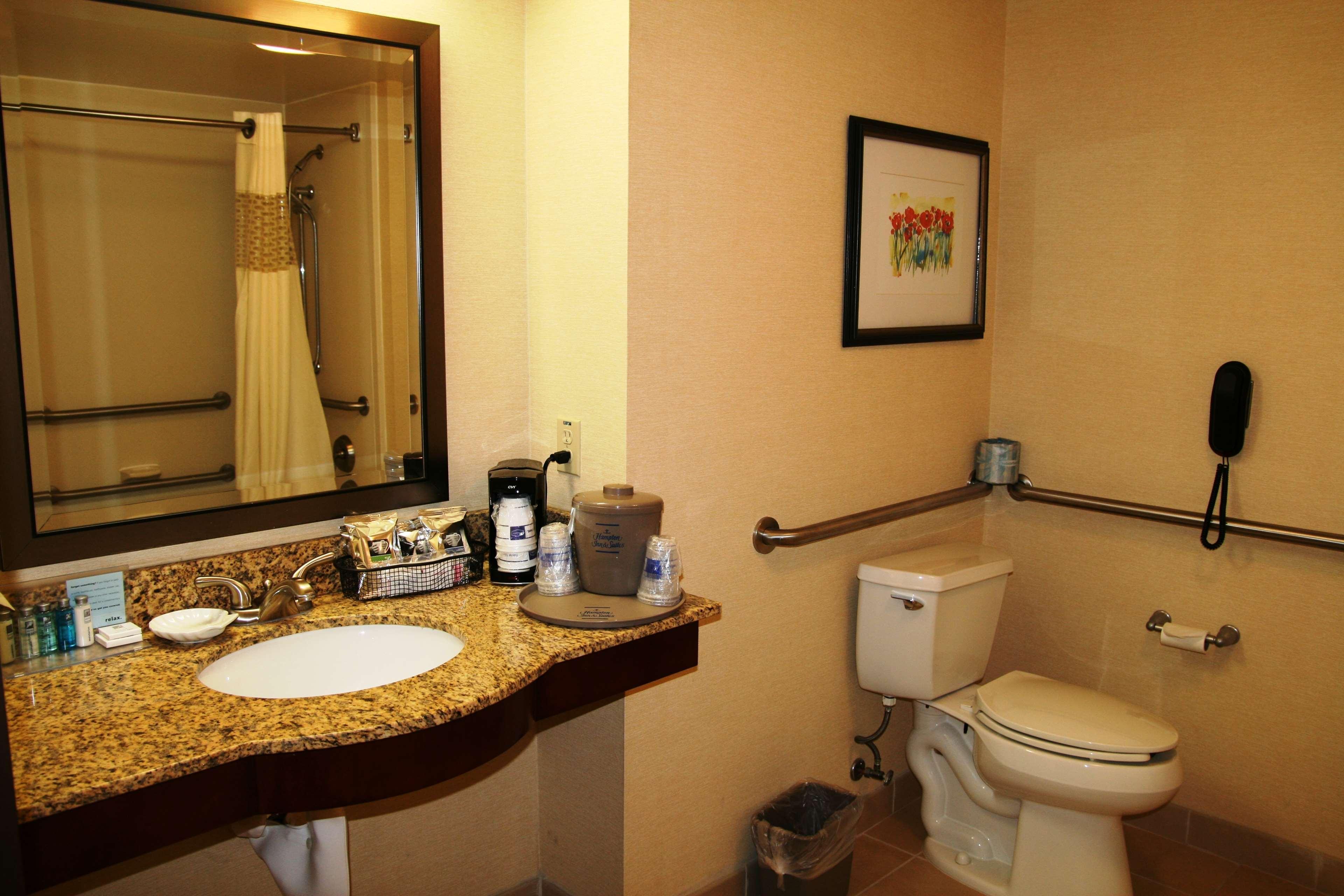 Hampton Inn&Suites Lancaster Extérieur photo